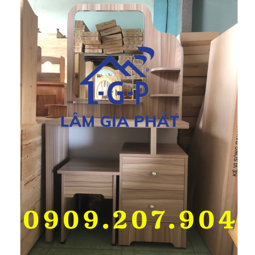 Bàn trang điểm MFC mẫu mới cực xinh cho hội chị em