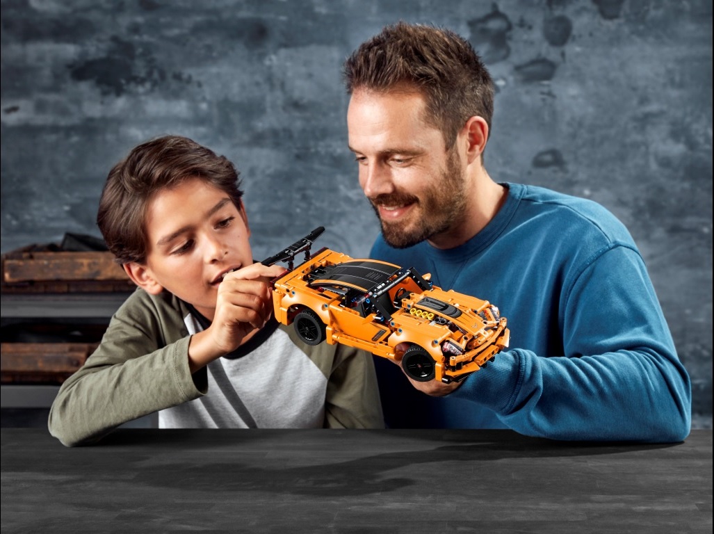 BRICK4U - LEGO  TECHNIC - 42093 - CHEVROLET CORVETTE ZR1