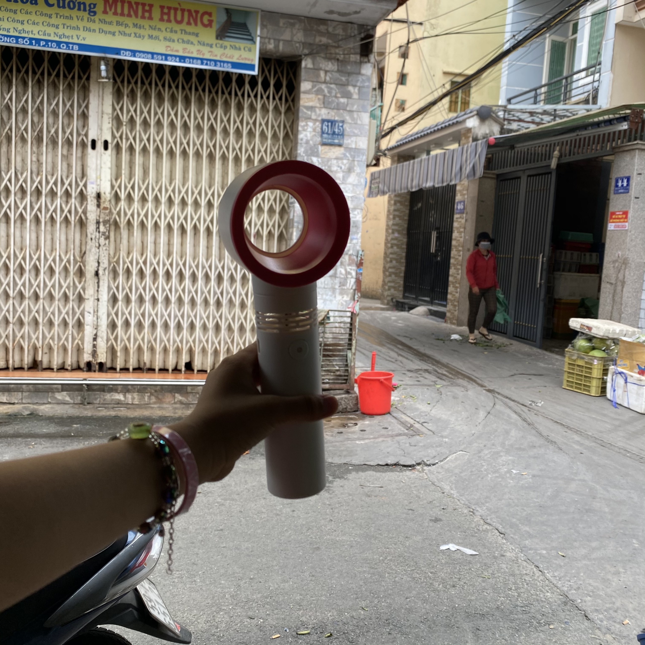 [HCM]QUẠT KHÔNG CÁNH MINI CẦM TAY