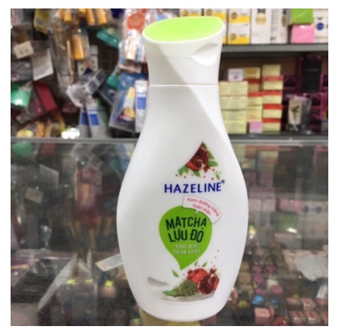 Sữa Dưỡng Thể Hazeline Dưỡng Trắng Da Matcha Lựu Đỏ 140ml