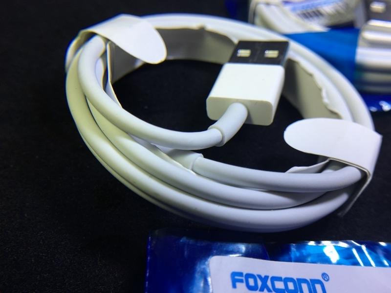 Cáp Sạc Foxconn Cao Cấp Dành Cho iPhone 5, 6, 7, 8, X và IPad