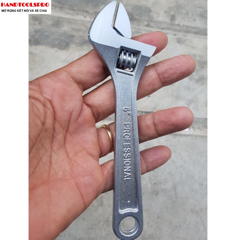 Mỏ lết 150mm Crossman 95-606