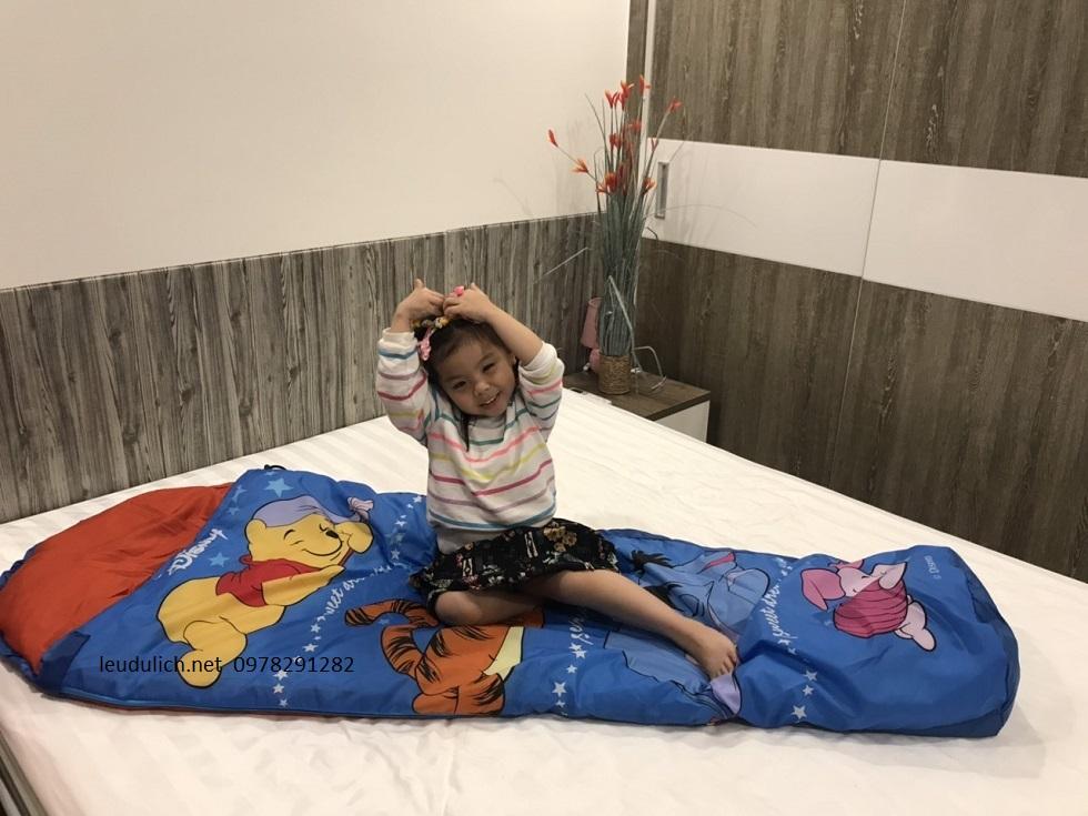 Túi ngủ cho bé tiểu học