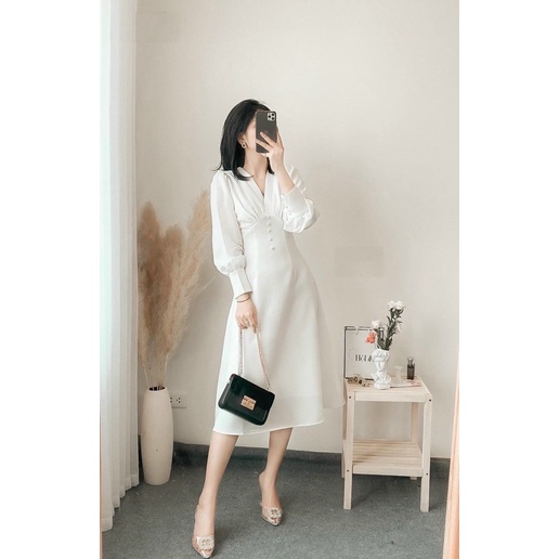 ĐẦM  TRẮNG TAY DÀI, CỔ V, NÚT BỌC (có ảnh thật) MS31