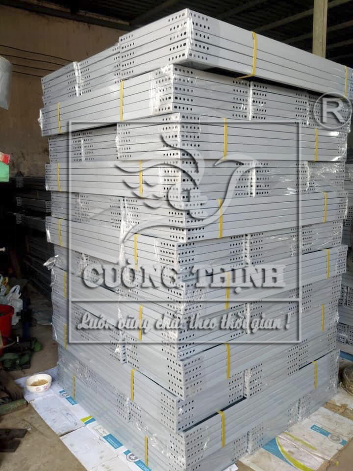 Mâm sắt dài 80cm x rộng 40cm - Lắp ráp kệ sắt đa năng