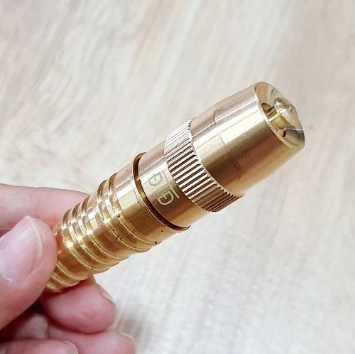 Đầu Vòi Xịt Rửa Xe Thau Có Răng Xoay  Điều Chỉnh Tắt Mở Đuôi Gài Gắn Vừa Ống 13-14mm