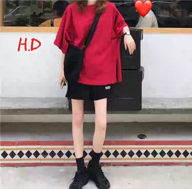 Sét áo xẻ đỏ quần đùi nh