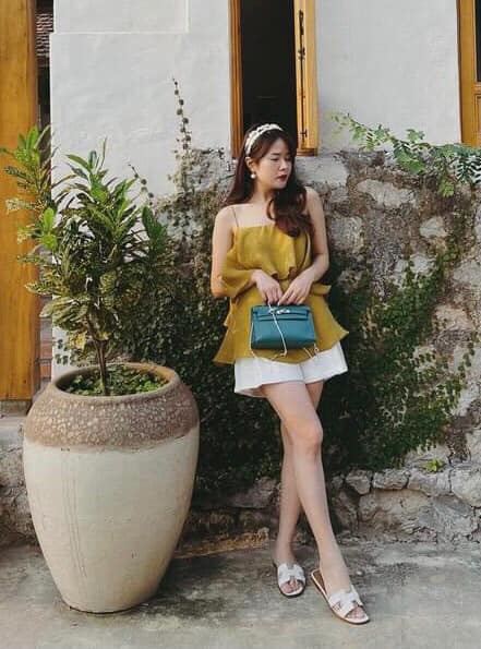 Sét bộ lụa 2 dây bánh bèo màu vàng