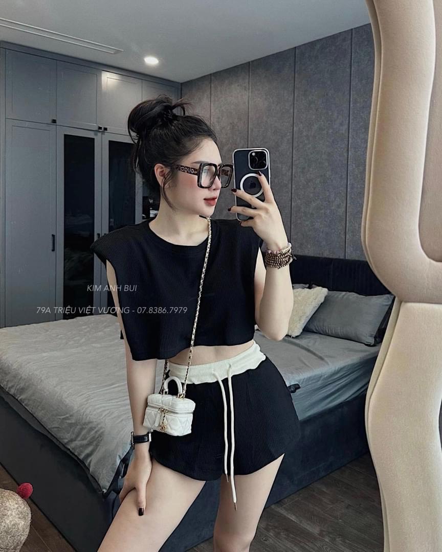 Set bộ đồ nữ áo phông áo thun nữ áo croptop quần sooc quần đùi cotton xốp freesize mẫu den3loquandui. tp109
