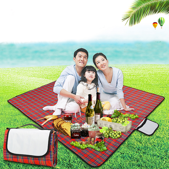 [HCM][Mẫu Mới 2020] Bạt Trải Cắm Trại Xếp Gọn Thảm Trải Đi Phượt Thảm Trải Dã Ngoại Picnic Du Lịch Đi Phượt Thảm Trải Sàn Ngủ Văn Phòng Thảm Chơi Cho Bé Gấp Gọn Đa Năng Không Tấm NướcCó Quai Xách Kích Thước 180cm X 150cm