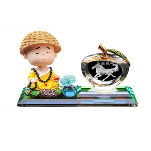 Tượng nước hoa chú tiểu & quả cầu pha lê mã đáo thành công