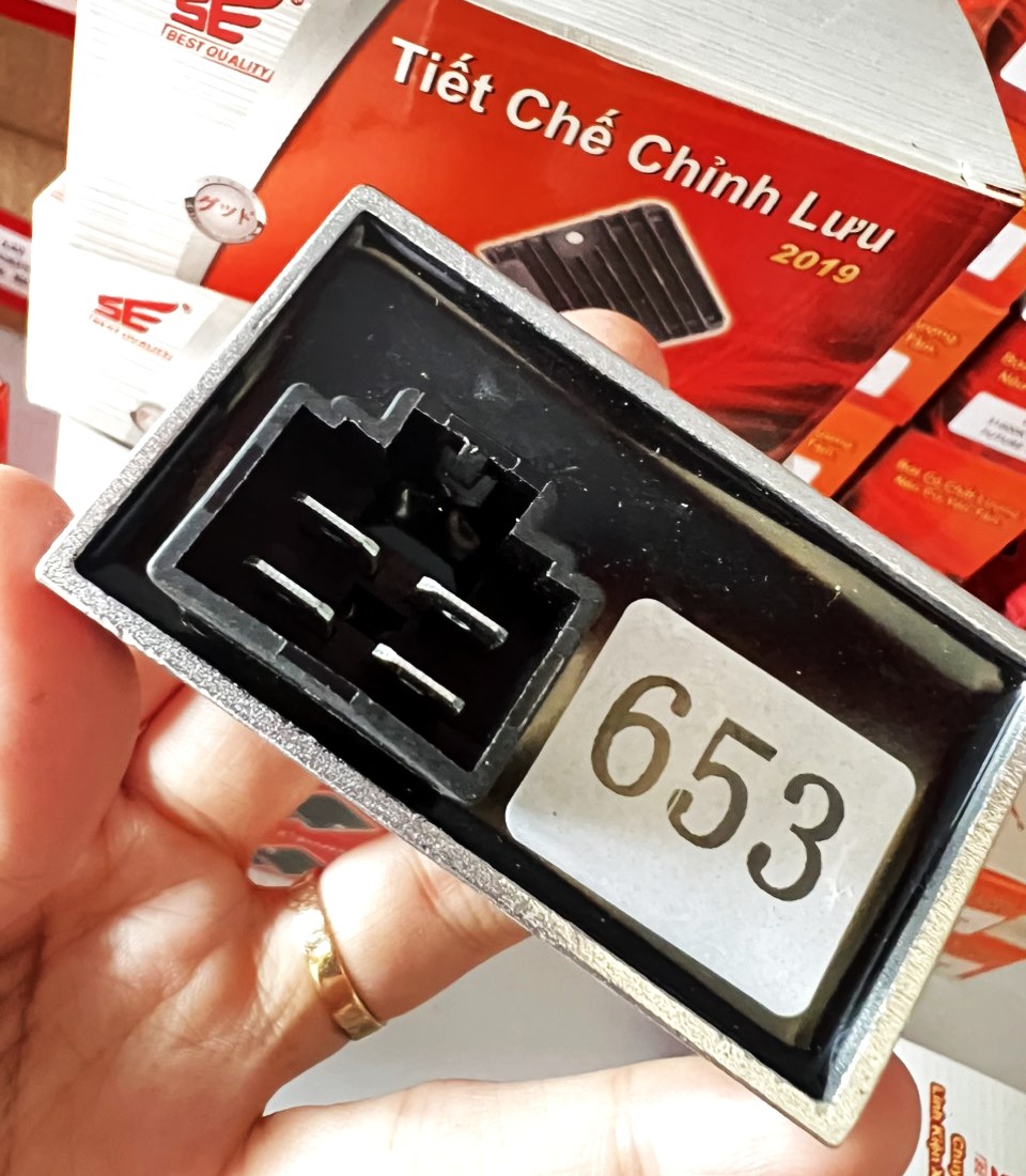 TIẾT CHẾ CHỈNH LƯU (SẠC) XE FUTURE NEO THƯỜNG