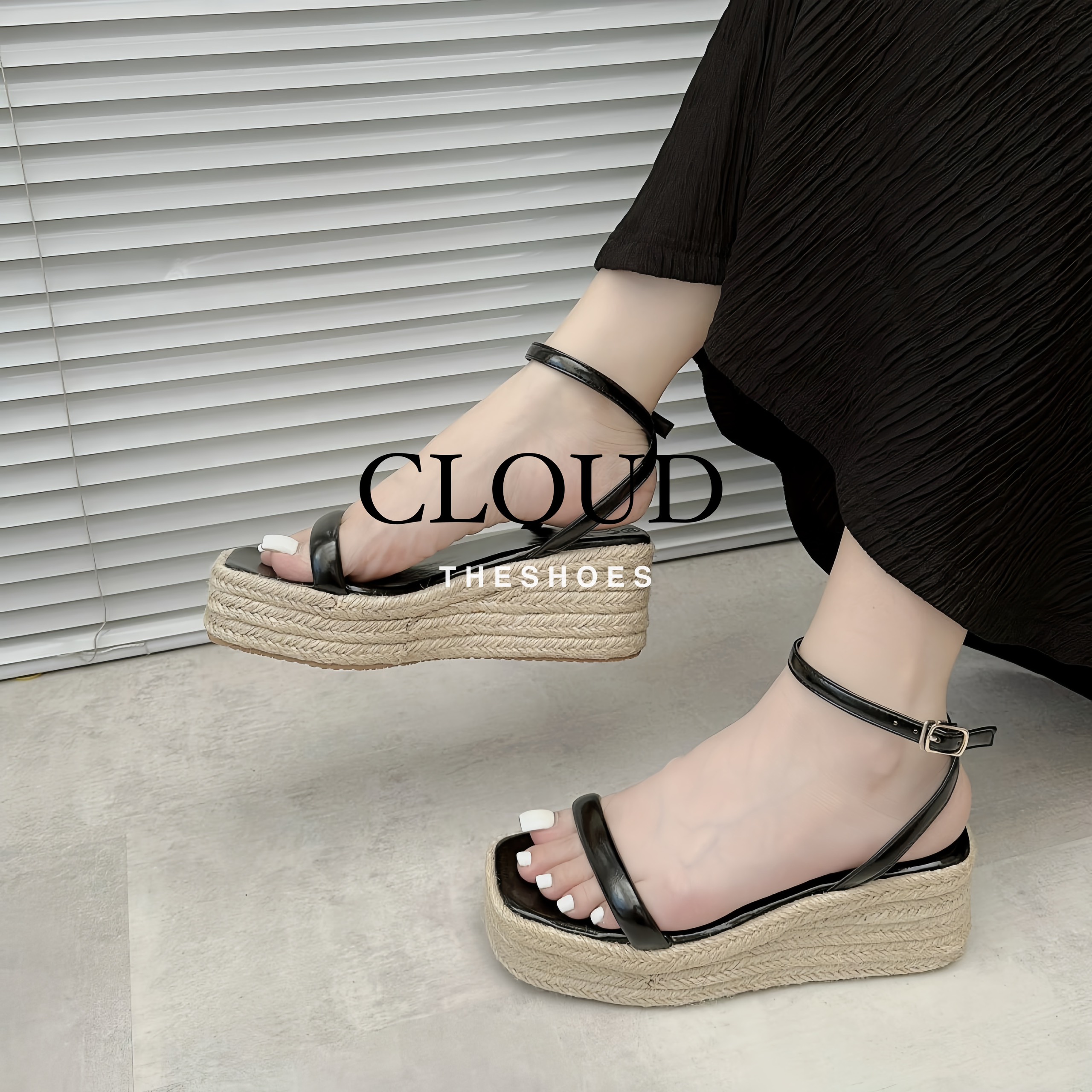 Giày sandal đế xuồng cói