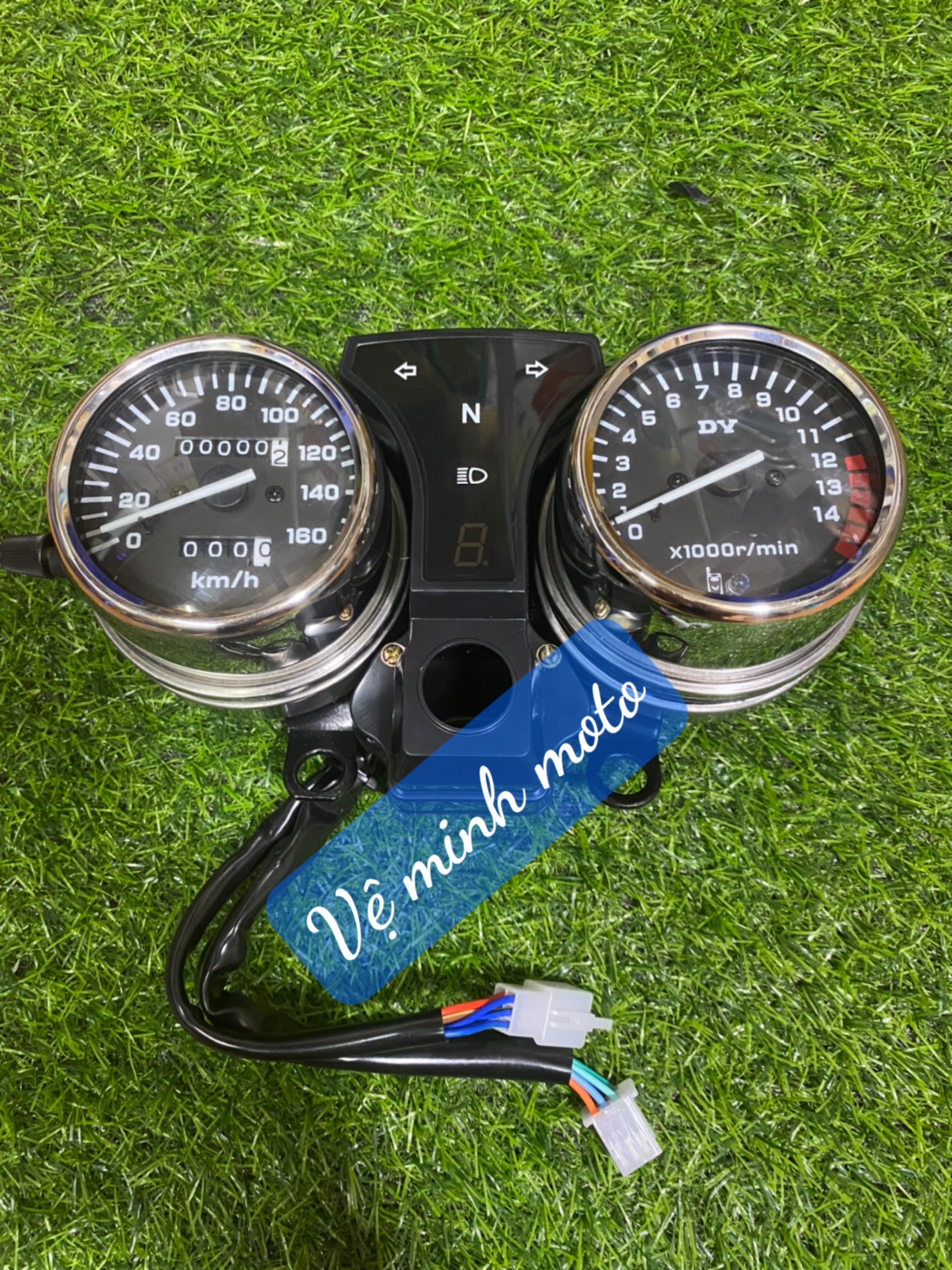 Đồng hồ master 125,custom 125