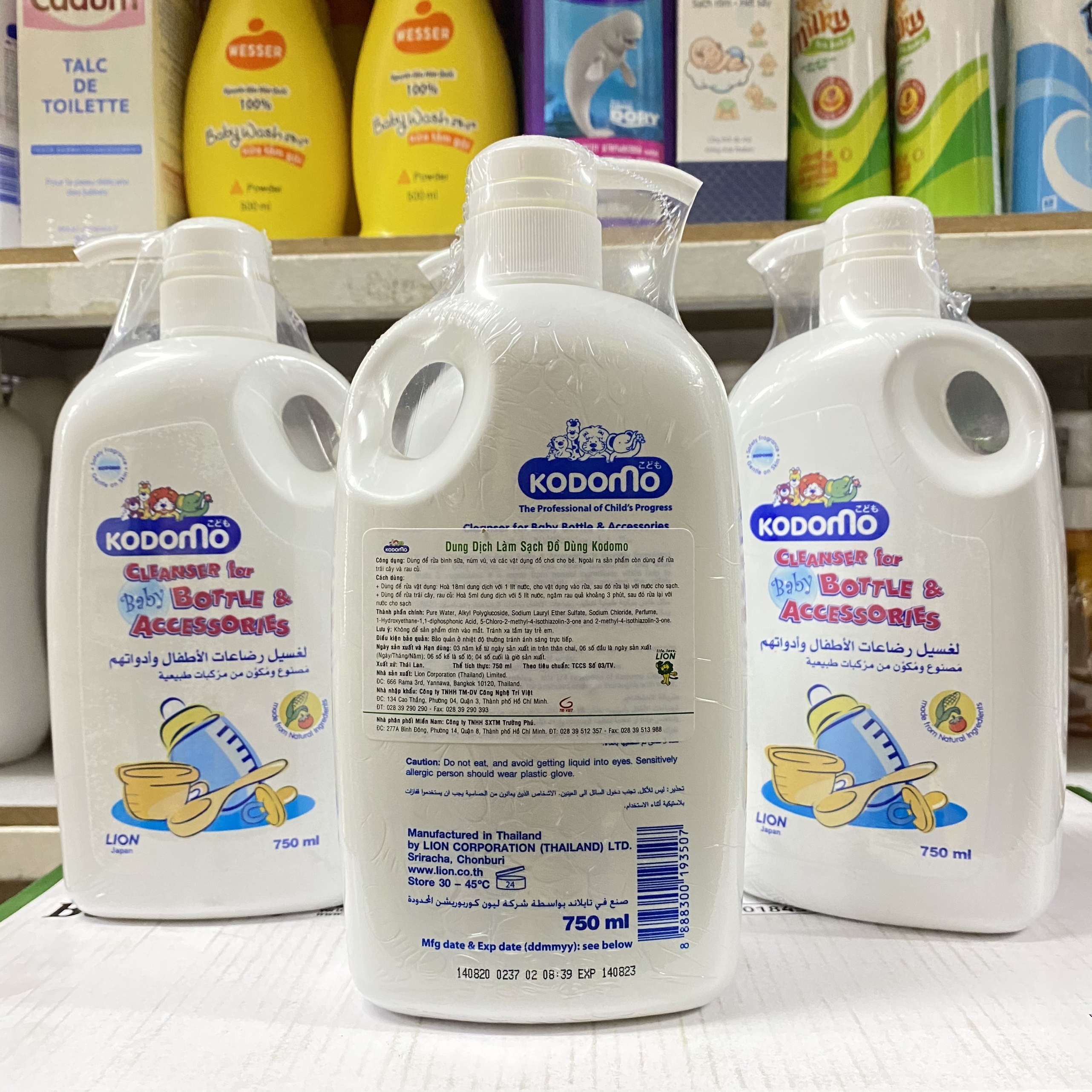 Nước rửa bình sữa Kodomo gói 700ml- chai 750ml