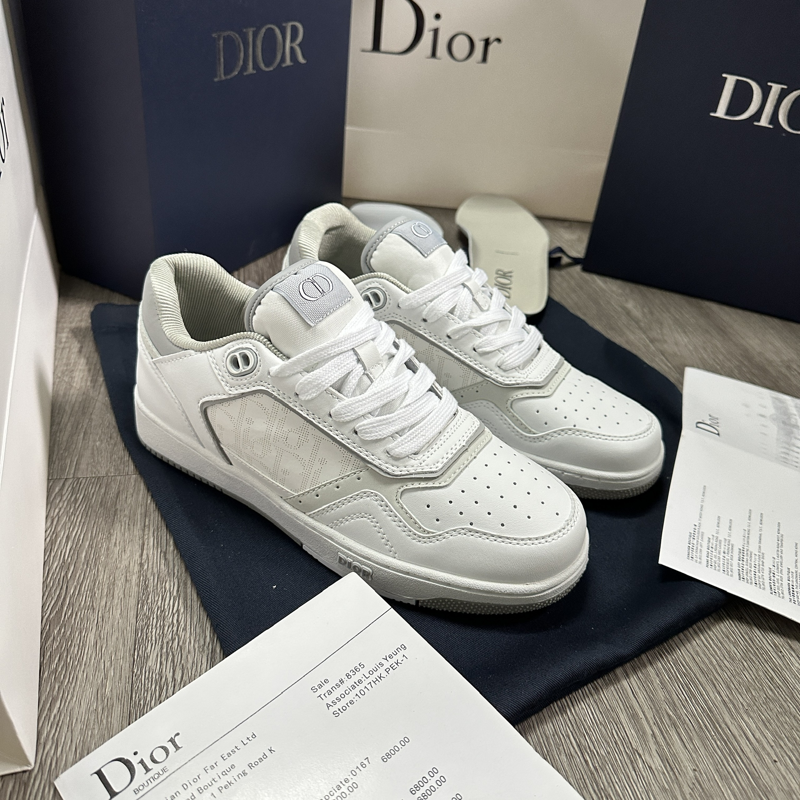 Dior B27 Lowtop Sneaker White and Gray Calfskin  Sneakers white  Sneakers Sneakers outfit