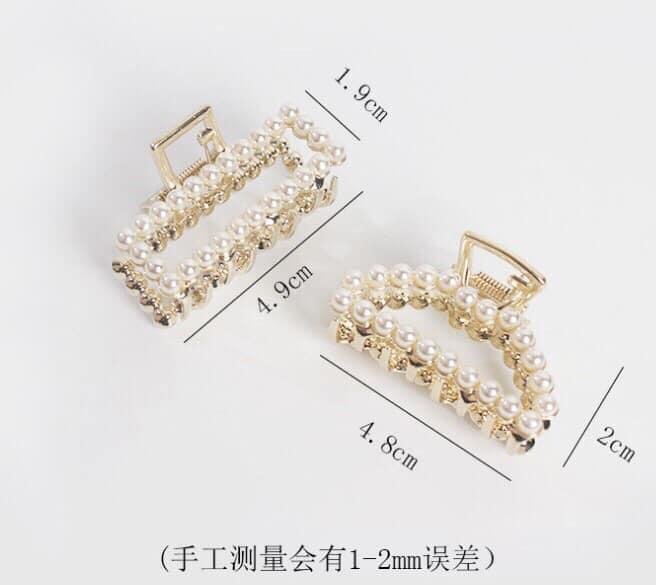 Kẹp tóc đính hạt kiểu cho bạn gái