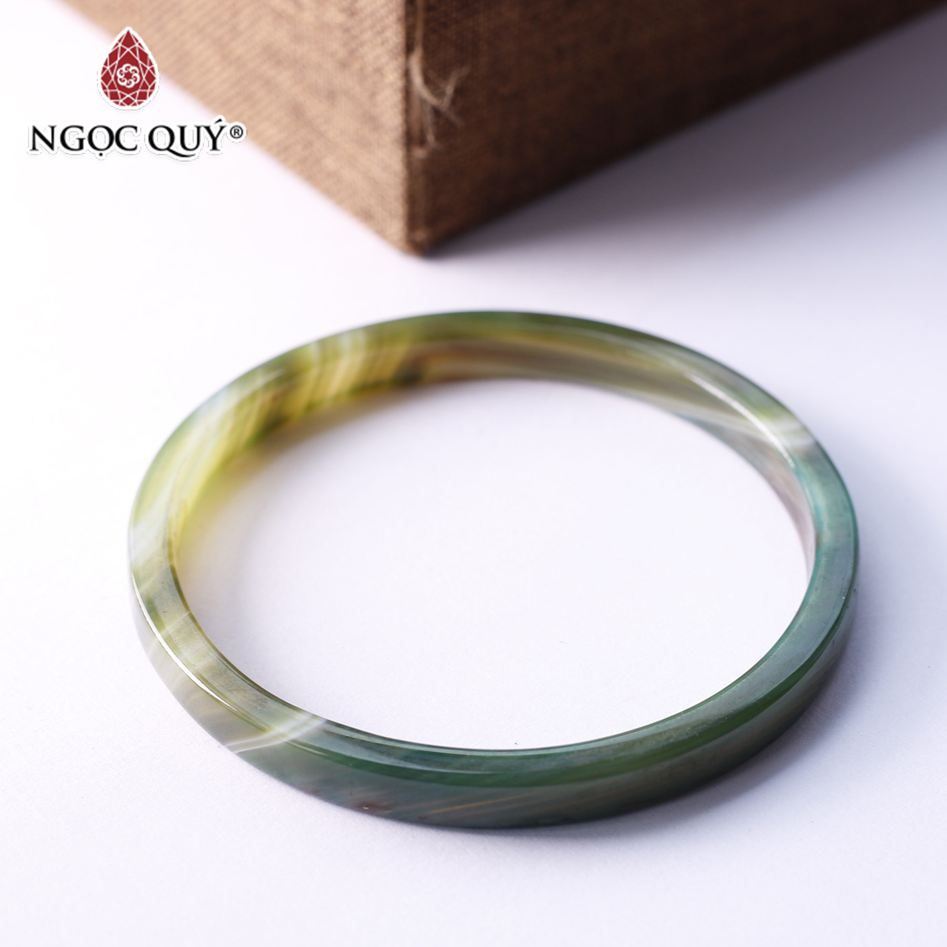 Vòng tay bản mảnh đá mã não Ni52 - Ngọc Quý Gemstones