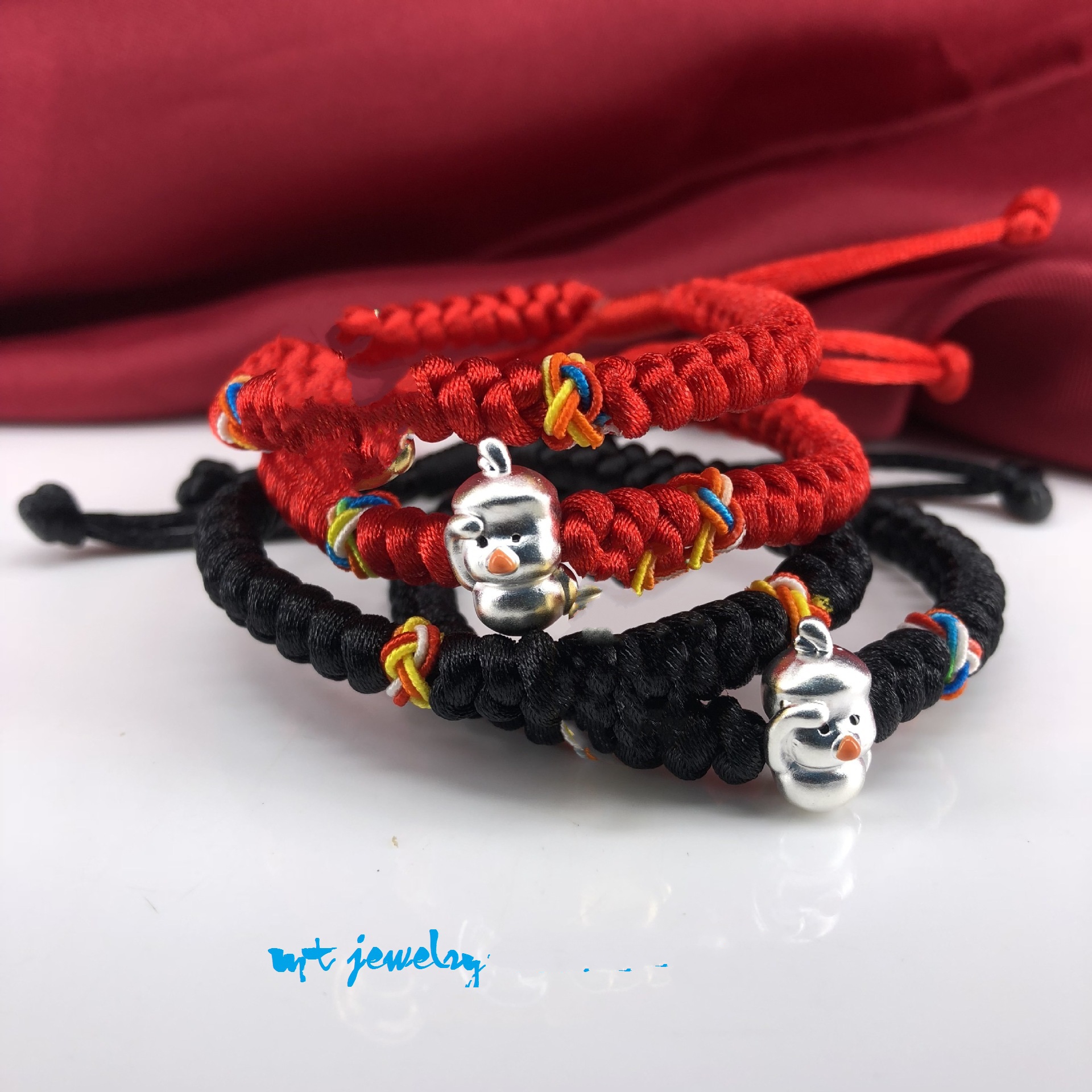 Charm vịt con chào cờ bạc 9999