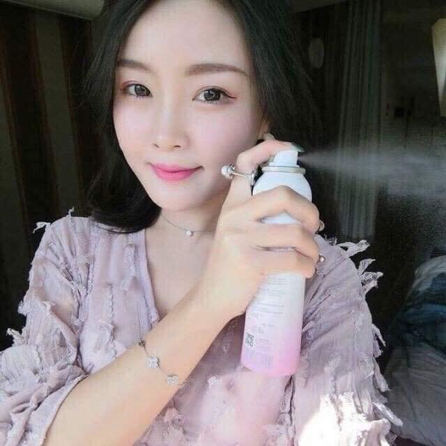 Xịt Chống Nắng Trắng Da Maycreate 150ml -Hàng nội địa trung