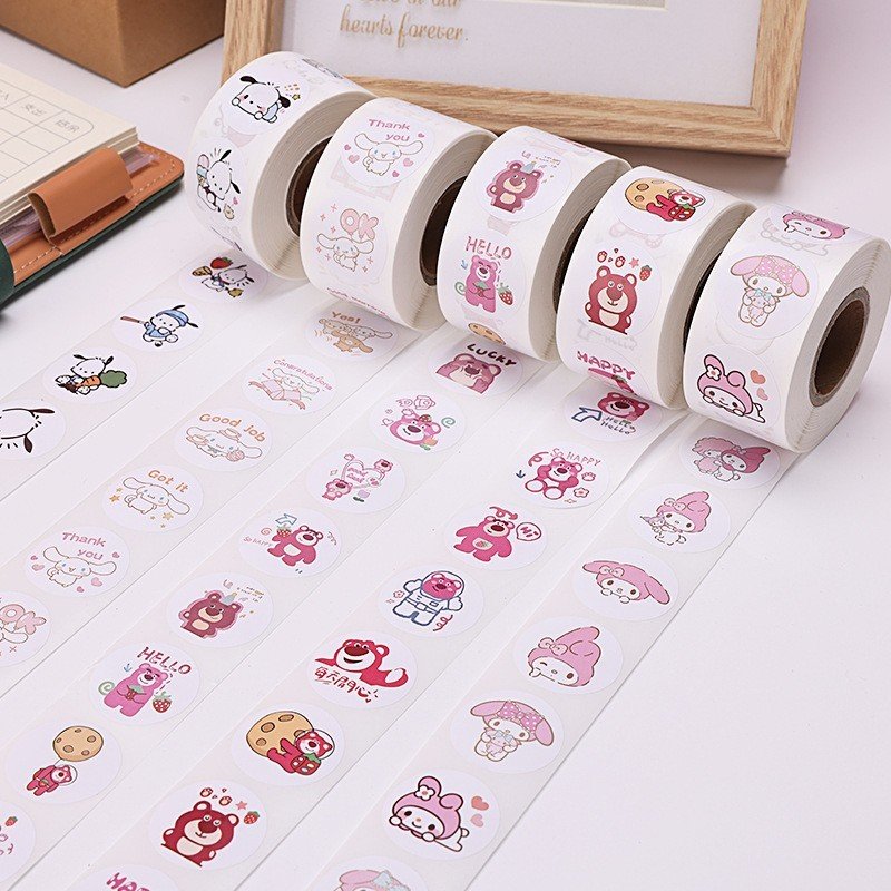 Cuộn sticker Gấu Dâu, Mỗi Cuộn 100 Sticke