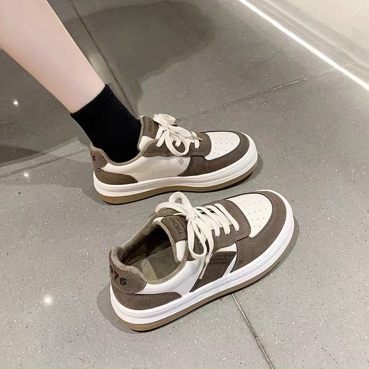 Giày nữ sneaker da lộn đế độn phối da nỉ h30 2 màu