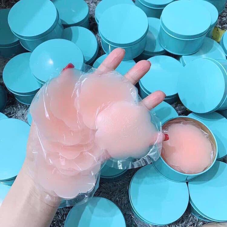 Hộp dán ti silicon 5 đôi - hộp dán ti silicon cánh hoa 5 đôi miếng dán đầu ti