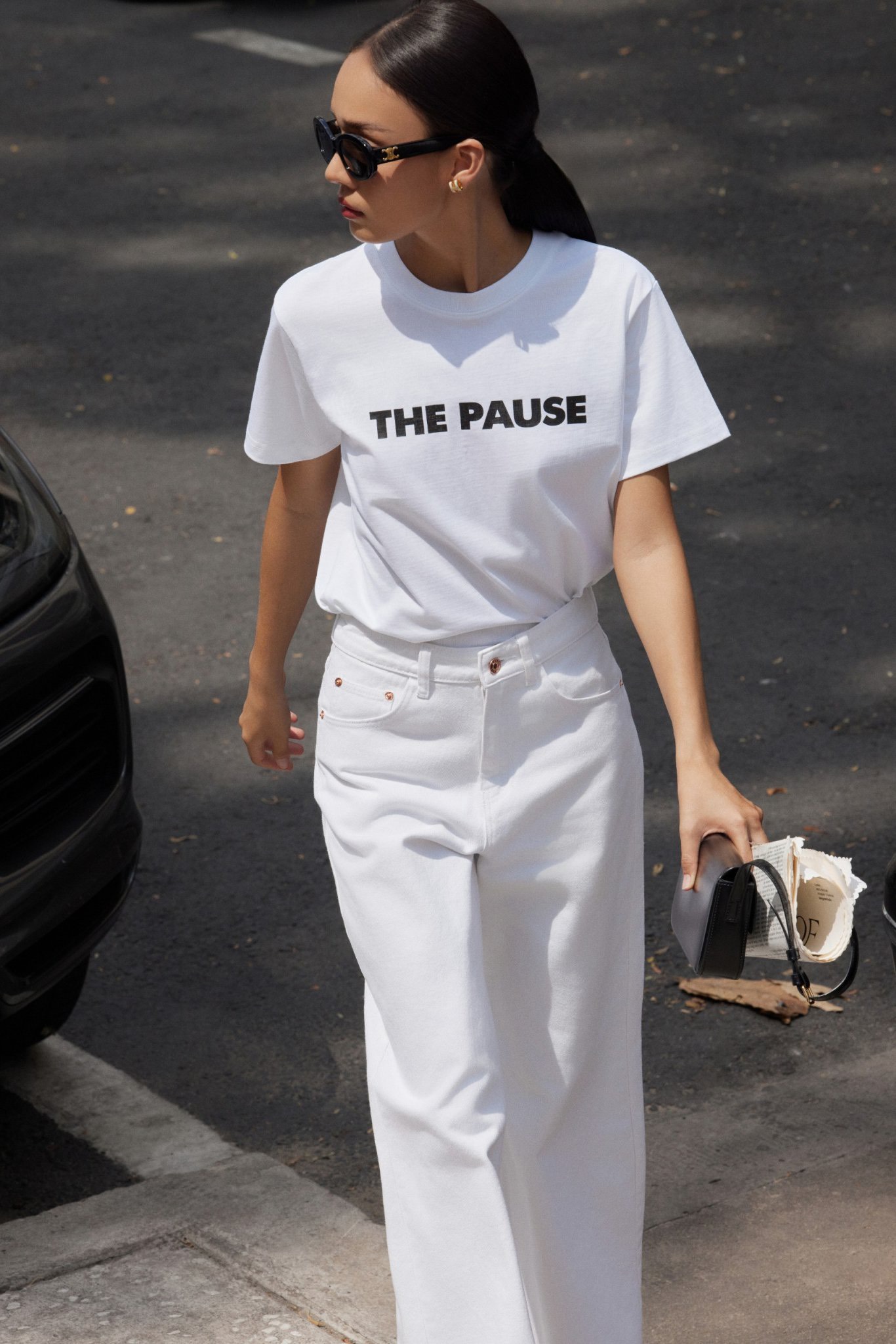 Áo thun tay ngắn chữ THE PAUSE TEE BASIC