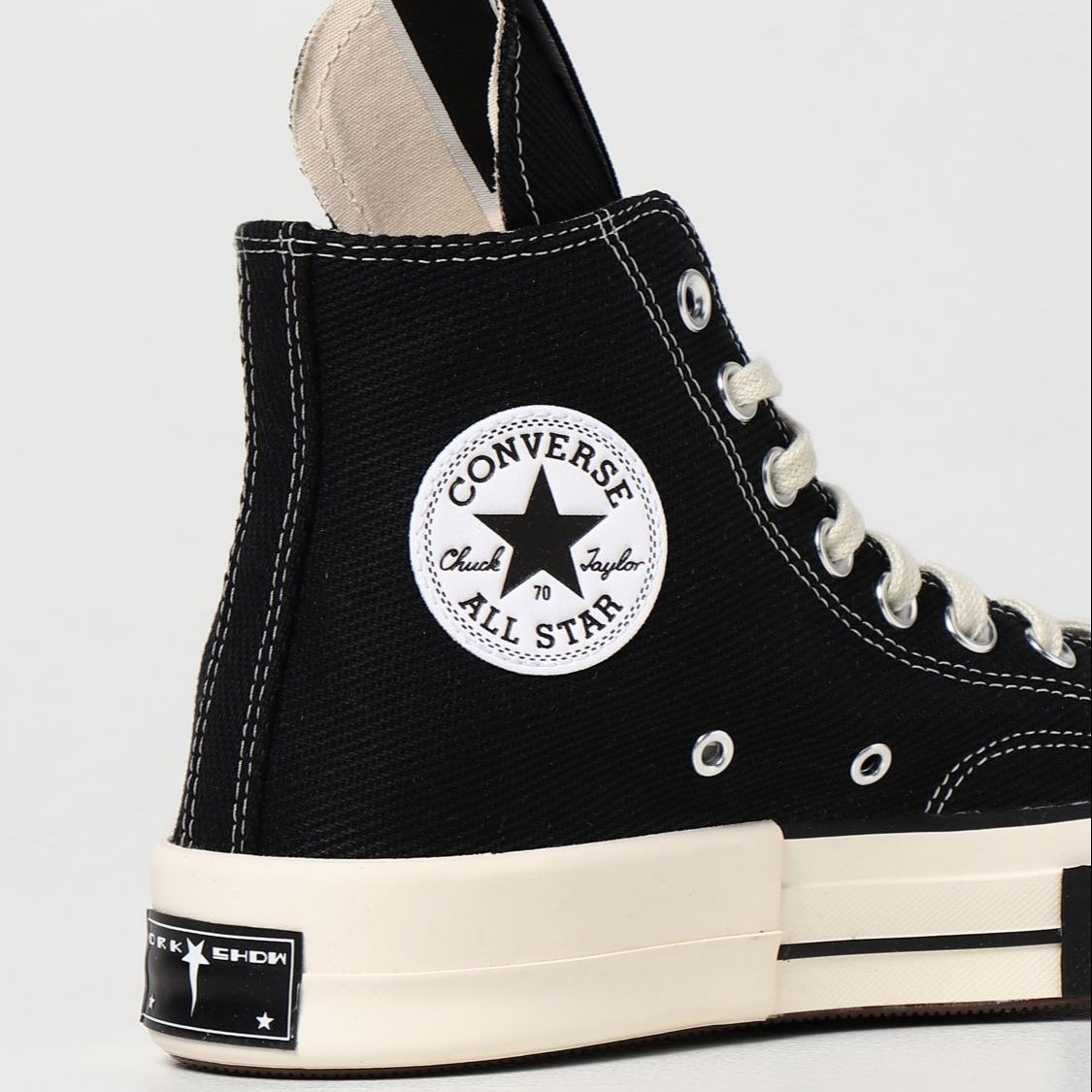 Giày Converse Chuck 70 Plus High Black cao cổ màu đen ( Full box+ tặng túi converse + bill + Tất)