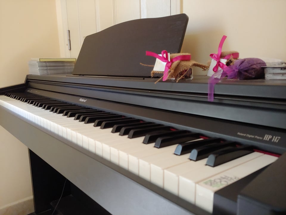 [HCM]Piano điện Roland HP147