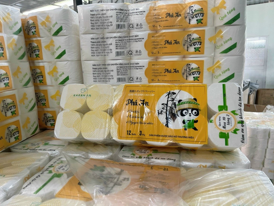 Giấy vệ sinh cao cấp Khánh An ( 1 lốc 12 cuộn/ 3 lớp ) 1.4kg 1 lốc