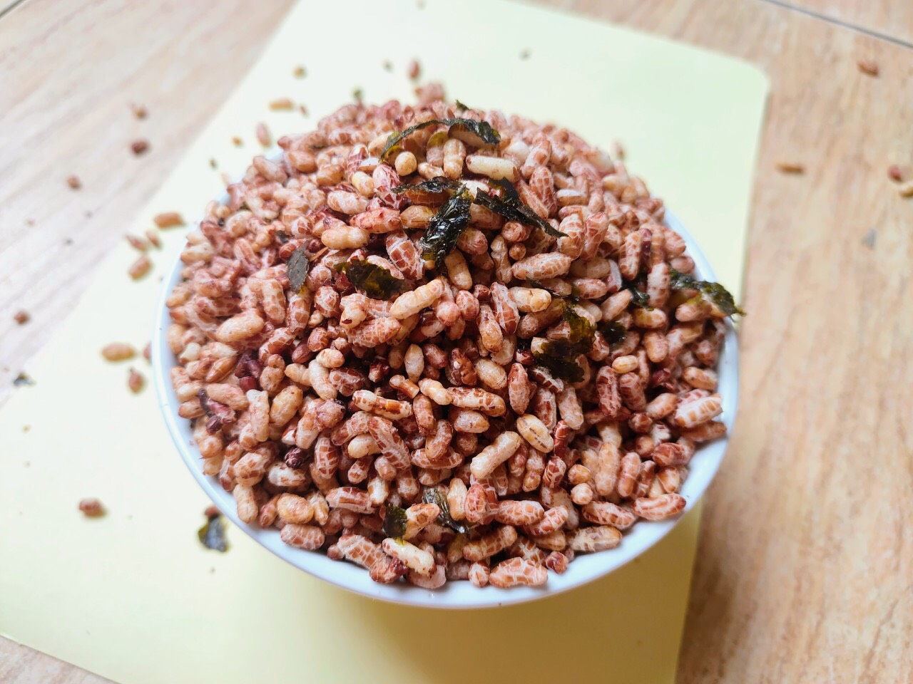 Cốm gạo lứt muối biển túi 500gr