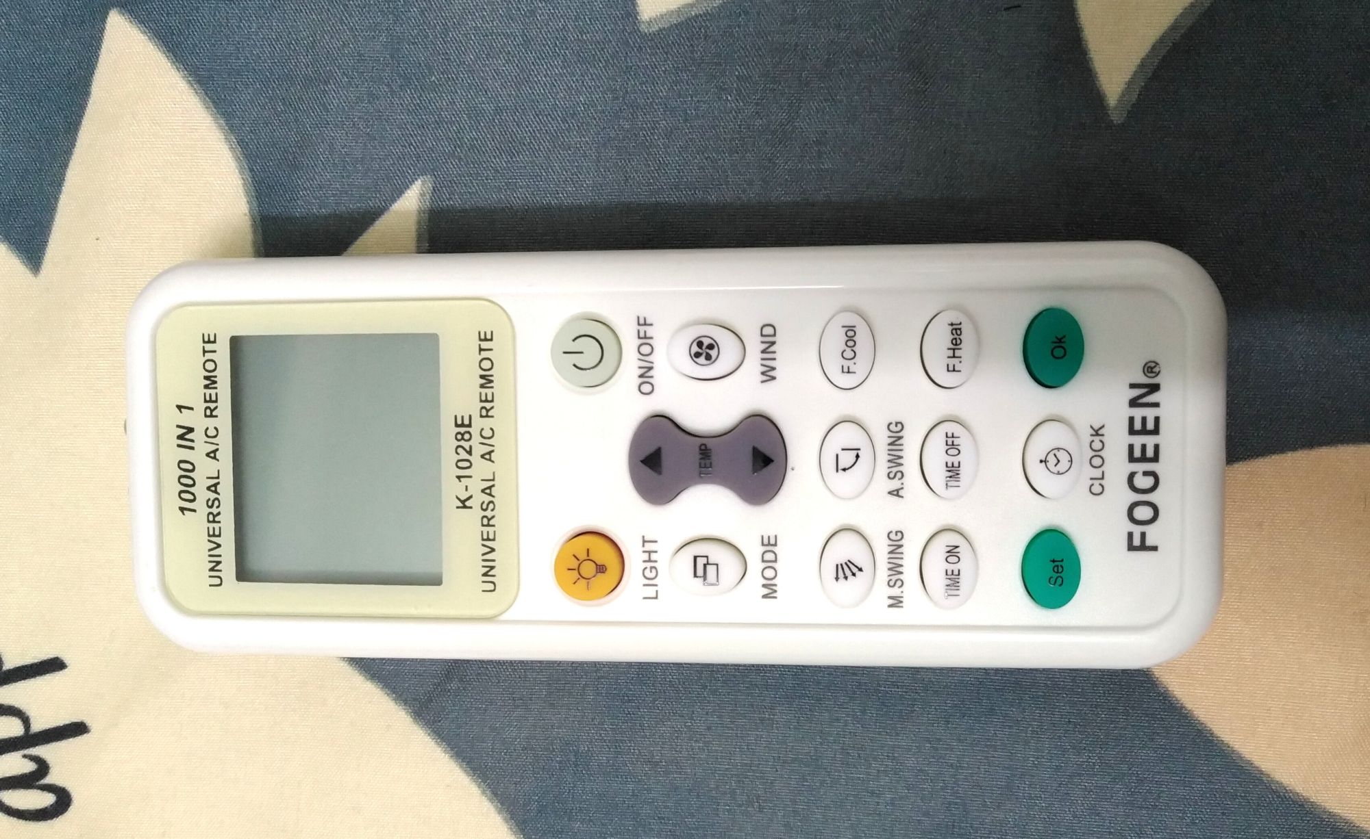 [HCM]remote điều khiển máy lạnh đa năng hiệu Fogeen