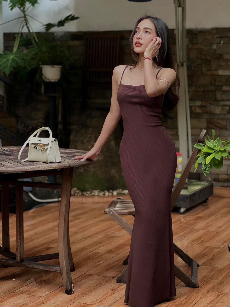 Đầm thun dáng dài maxi , váy maxi nữ tay dài phối nút cổ chất thun gân co giản