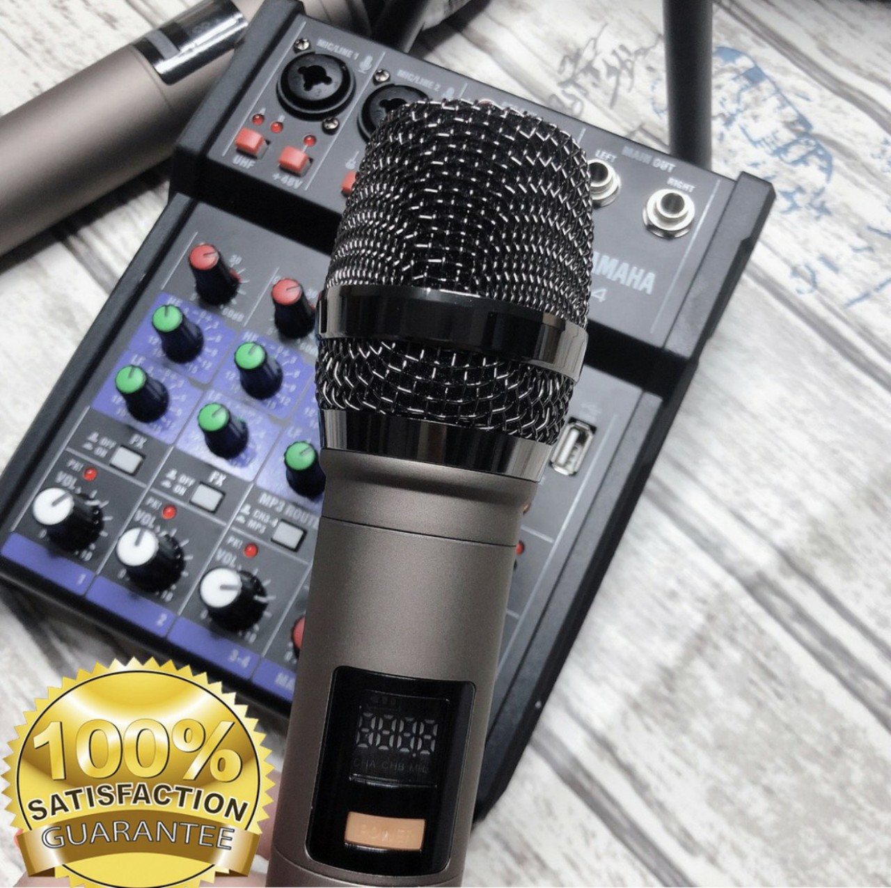 Bộ Mixer Livetream Yamaha G4 (Tặng kèm 2 Micro cao cấp , Dây AV ra Jack 3.5 dài 2m)