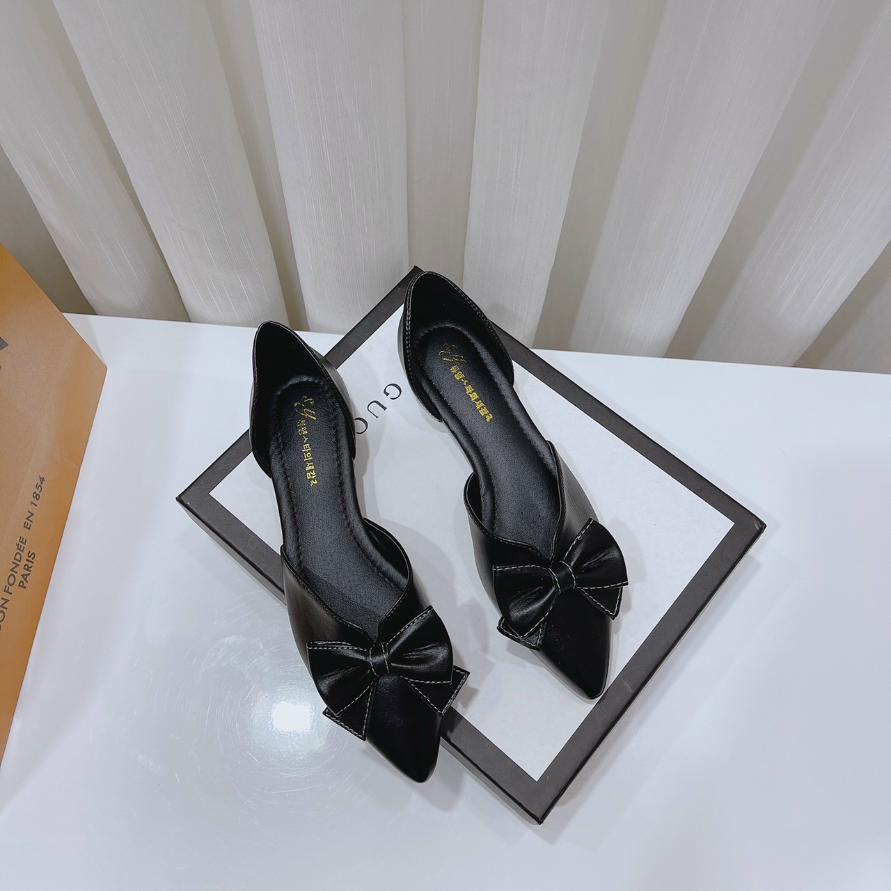 Giày sục nữ thắt nơ mũi nhọn 2 màu - HÀNG SIÊU ĐẸP GIÁ SỐC Kèm clip và ảnh thật
