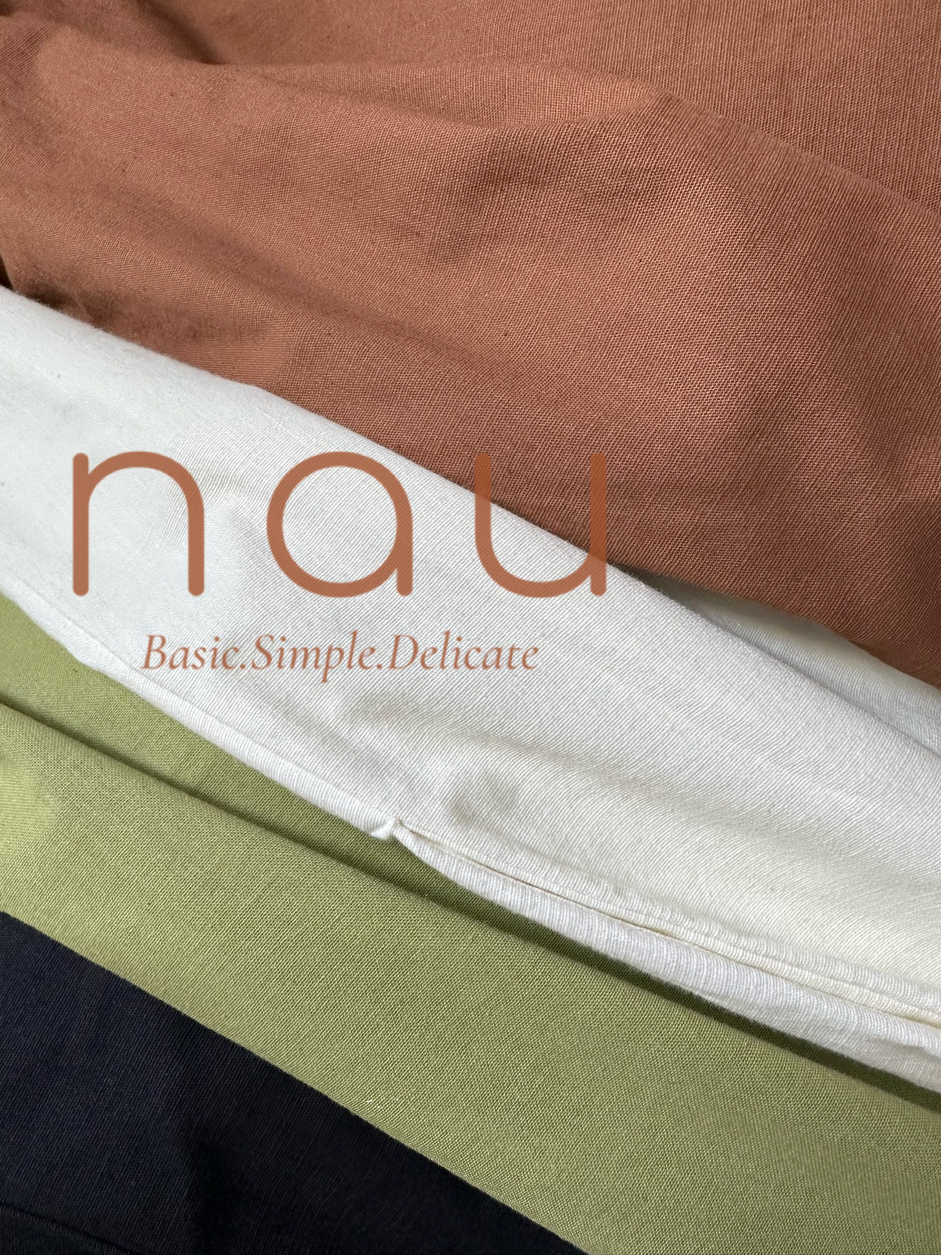 Đầm 2 dây linen dáng ngắn basic