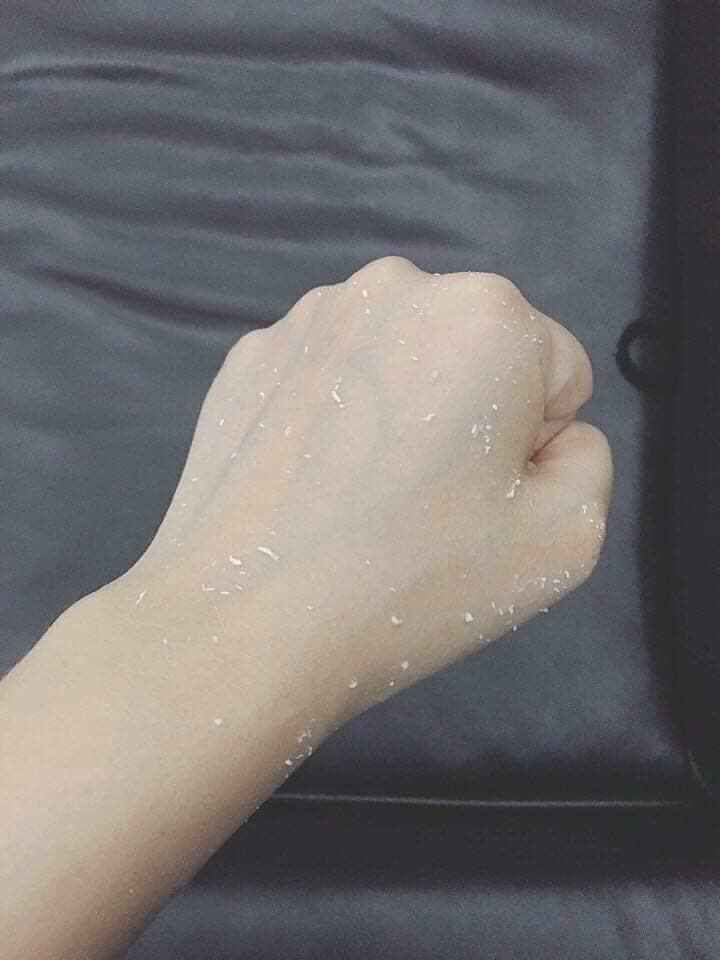 Tẩy da chết ohui