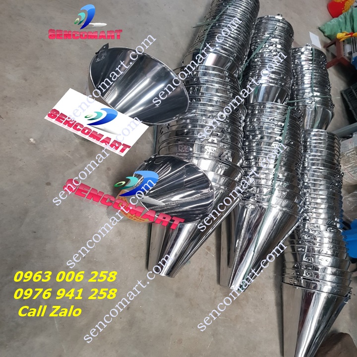 Phễu Cắt Tiết Gà Vịt Inox Cao Cấp,Sáng Bóng ,Dầy Đẹp - Phễu Cắt Tiết Gà Được Nhiều Người Sử Dụng