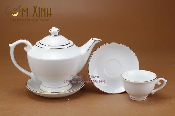 Bộ ấm chén Bát Tràng dáng Cúp cỡ S2 vàng kim
