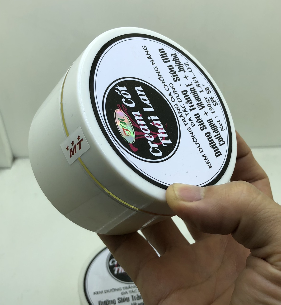 Kem Cốt Thái Siêu Trắng Body 150g