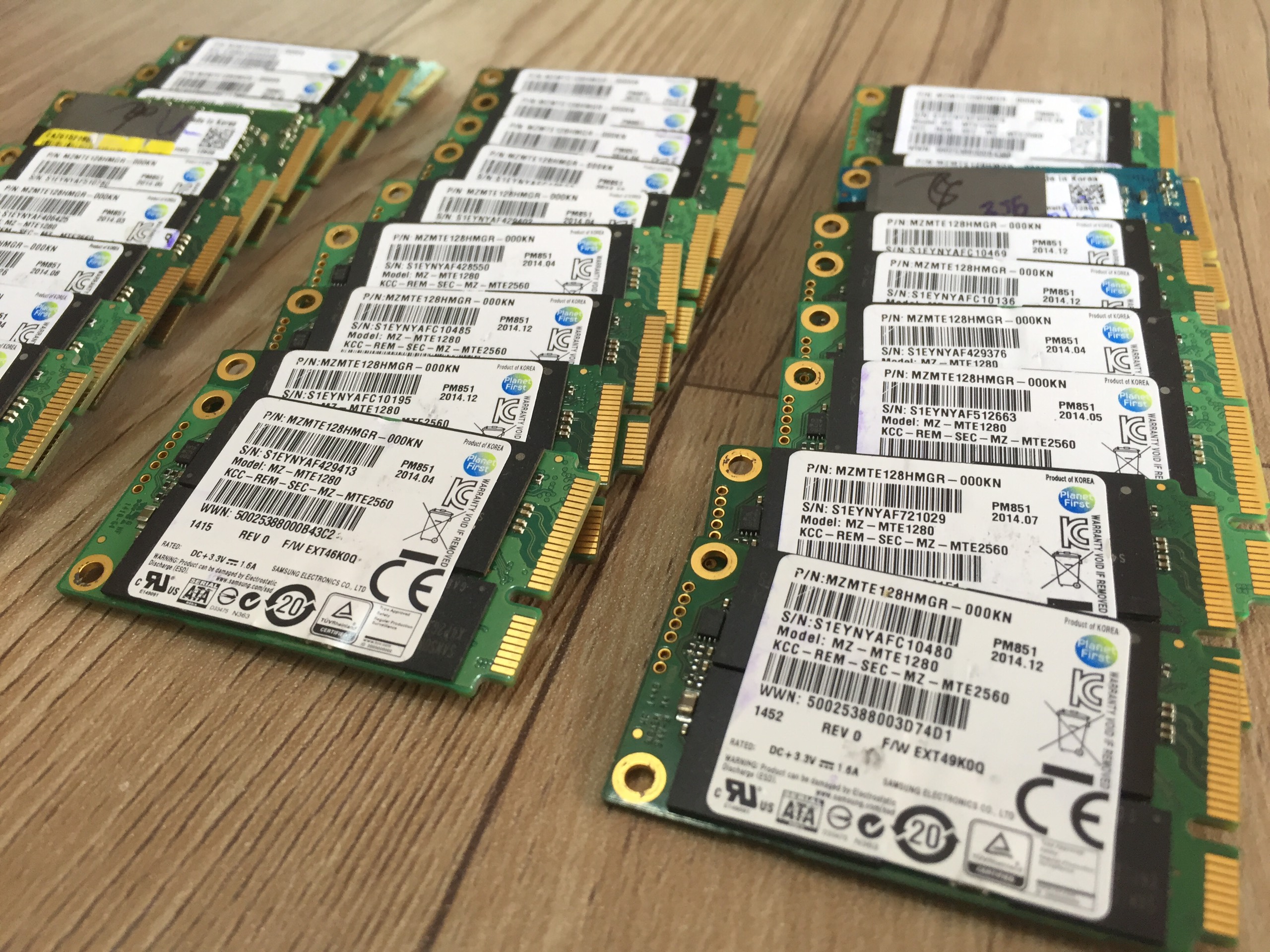 [HCM]ssd Msata Samsung 128G hàng zin theo máy