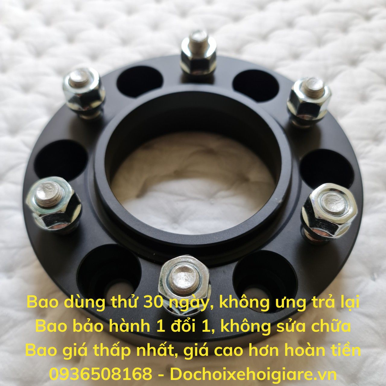 Miếng đệm lốp xe Ford Ranger, Raptor, F150 (Wheel Spacers). Tăng độ rộng của lốp, giảm nghiêng xe chống lật khi vào cua, cho phép lắp bộ má phanh lớn hơn, lốp rộng hơn và to hơn, tạo phom dáng thể thao mạnh mẽ