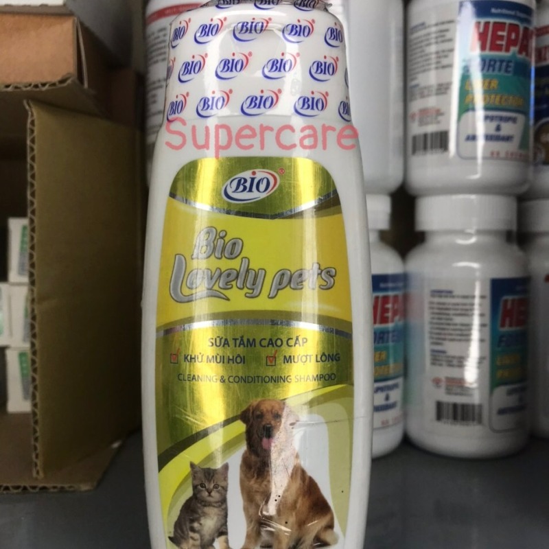 Sữa Tắm Bio Lovely Pet 150ml - Làm Sạch & Bóng Lông Chó Mèo