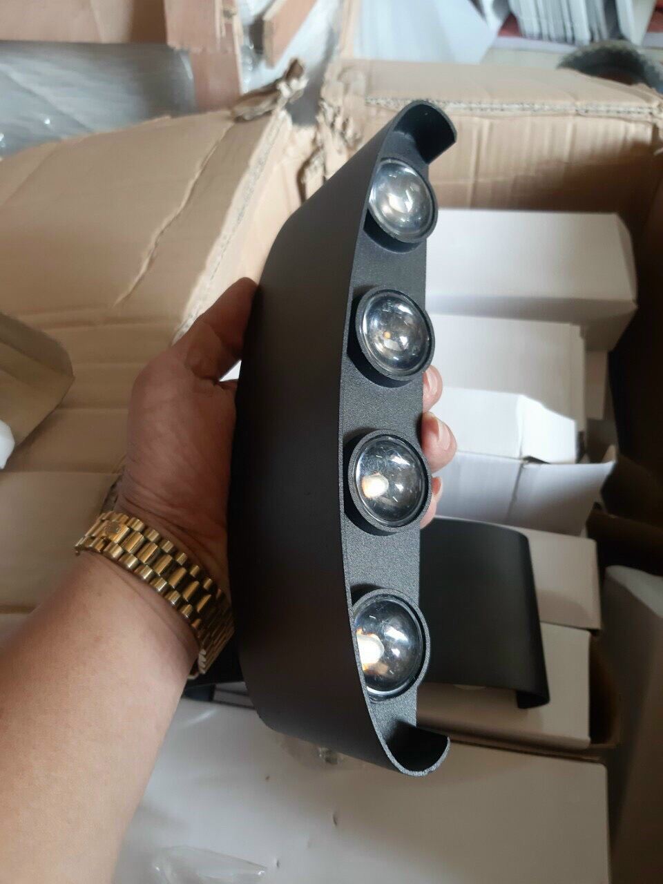 Đèn tường 2 đầu  ,đèn hắt tường sân vườn,cầu thang -8W (đủ W)