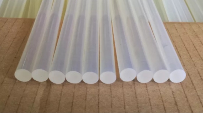 Keo nến silicon nhỏ trong suốt. (Combo 50 thanh)