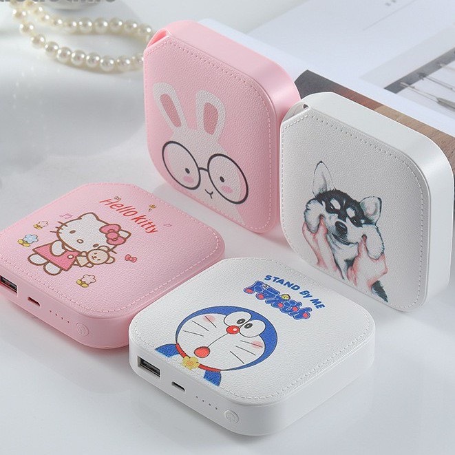 Sạc Dự Phòng Siêu Cute - Doremon - Hello Kitty (Có Kèm Dây Đeo)
