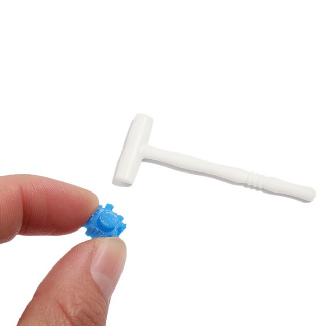 Dụng Cụ hỗ  Trợ Lắp Ráp Trò Chơi (búa)