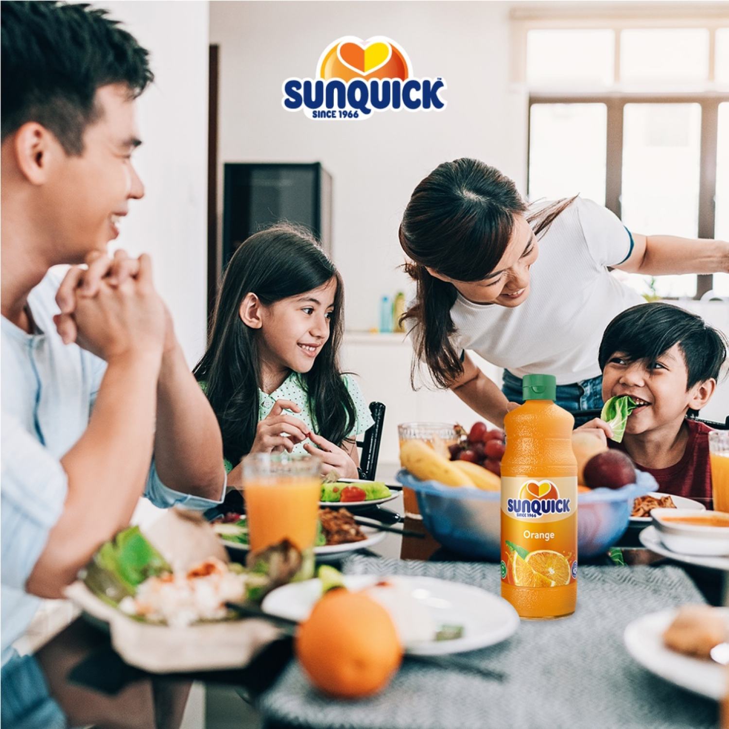 Nước ép trái cây Quýt Sunquick Mandarin 800ml - 08/08