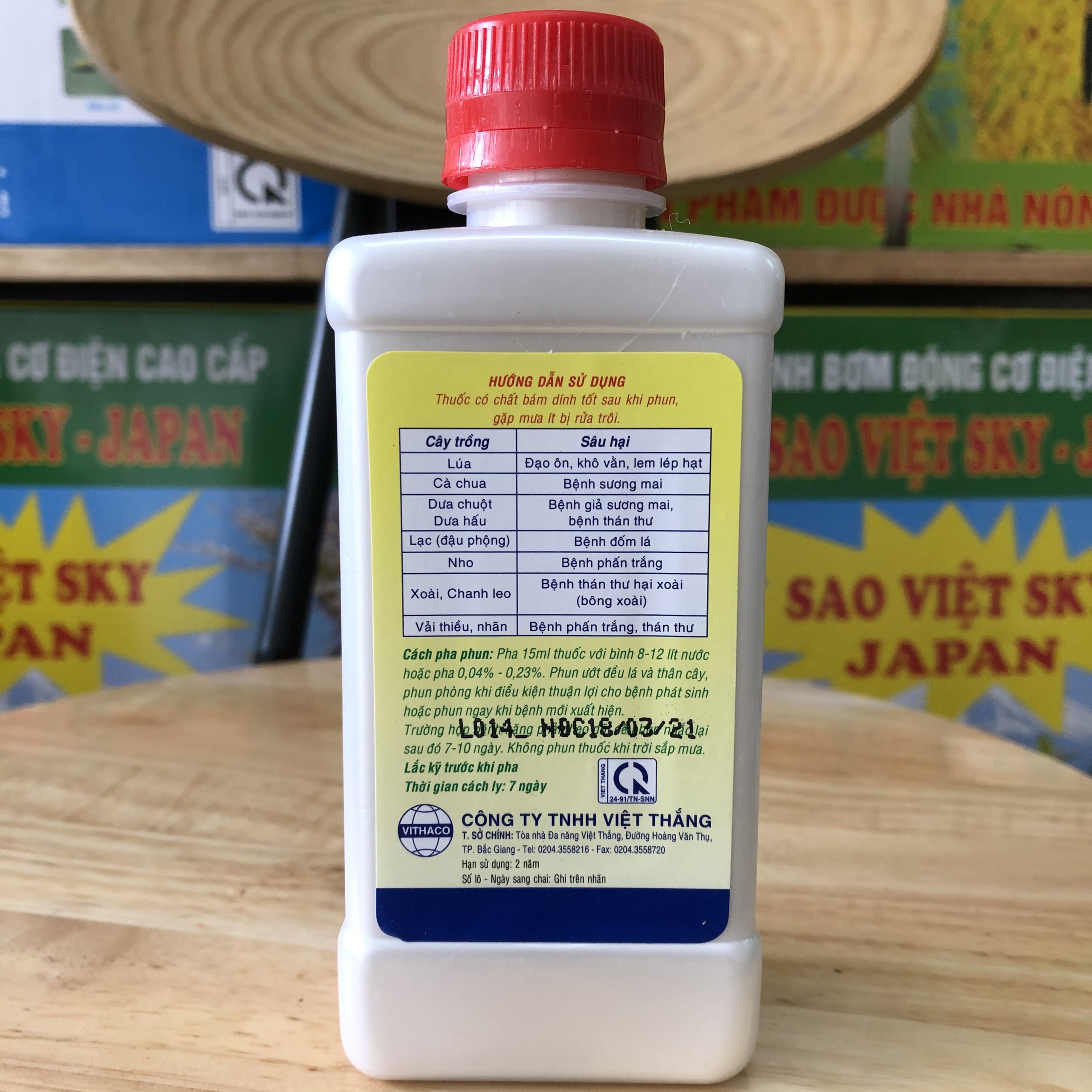 Daconil 500sc (chai 240ml ) trừ nấm bệnh cây trồng (Đạo ôn, khô vằn, sương mai, thán thư, phấn trắng, đốm lá)